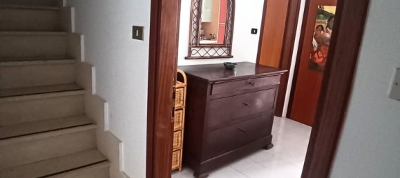 4 bedrooms Duplex in Potenza, Italy No. 315946 6