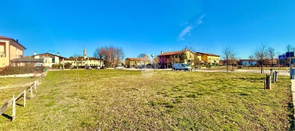 670m² Land in Mestrino, Italy No. 117127 8