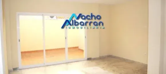 3 bedrooms Townhouse in Badajoz, Spain No. 156031 3