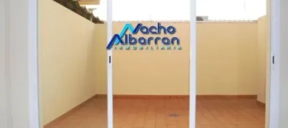 3 bedrooms Townhouse in Badajoz, Spain No. 156031 4