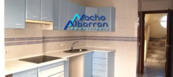 3 bedrooms Townhouse in Badajoz, Spain No. 156031 7