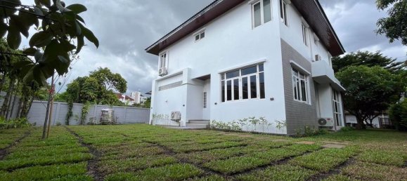 Casa T4 em Chatuchak, Thailand N.º 8353 13