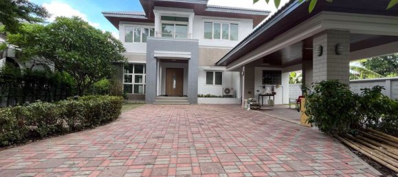 Casa T4 em Chatuchak, Thailand N.º 8353 15