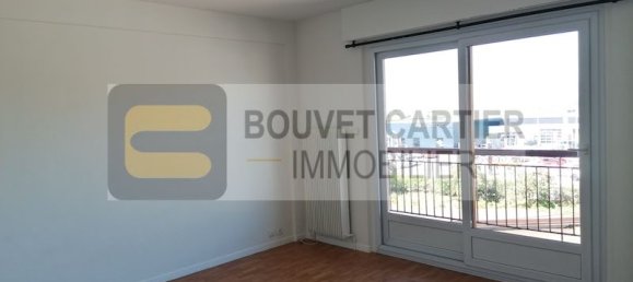 Здание с 20 комнатами в Анмас, Франция № 194330 5