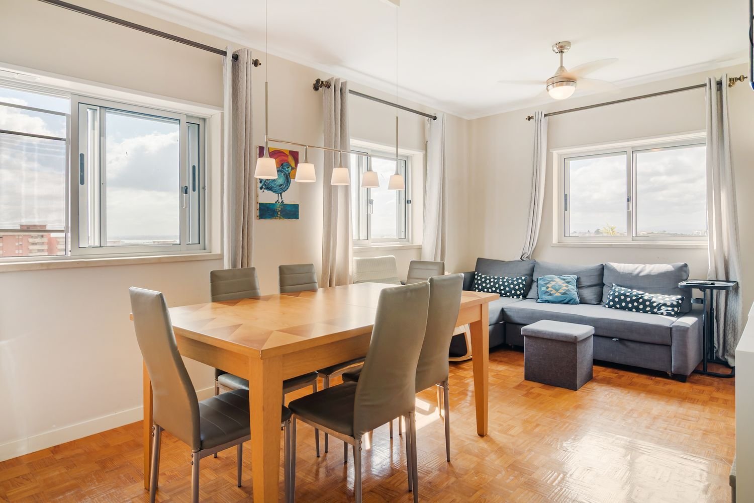 3 bedrooms Apartment in Almada, Portugal No. 304595