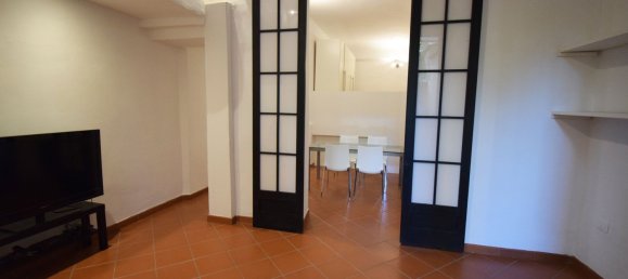 4 bedrooms Apartment in Florence, Italy No. 331265 3
