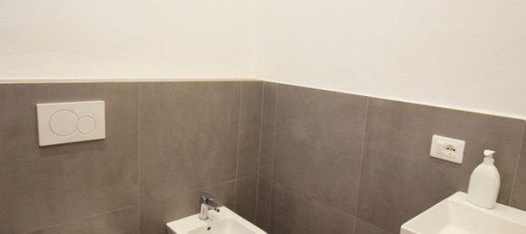 4 bedrooms Apartment in Florence, Italy No. 331265 14