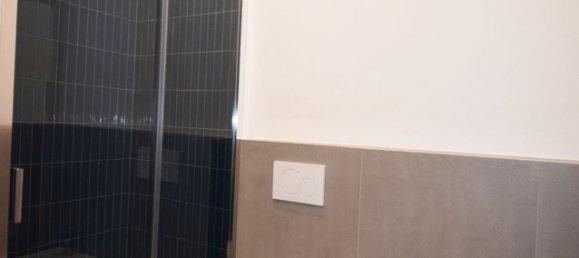 4 bedrooms Apartment in Florence, Italy No. 331265 12