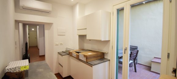 4 bedrooms Apartment in Florence, Italy No. 331265 10