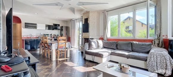 3 bedrooms House in Rambervillers, France No. 263039 2