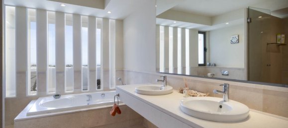 Penthouse T3 em Estepona, Spain N.º 148205 14