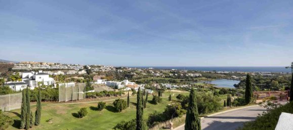 Penthouse T3 em Estepona, Spain N.º 148205 4
