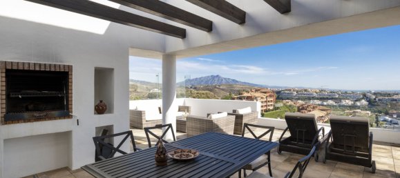 Penthouse T3 em Estepona, Spain N.º 148205 2