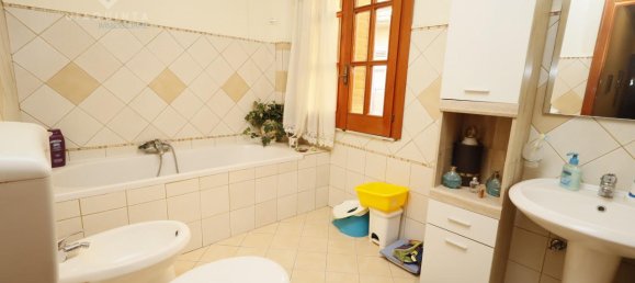 5-Zimmer Haus in Palagonia, Italy, Nr. 233200 9