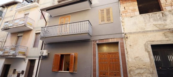 5-Zimmer Haus in Palagonia, Italy, Nr. 233200 21