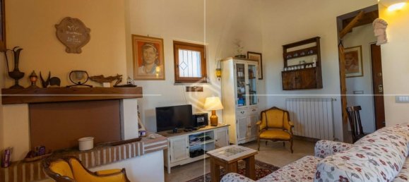 8 rooms Villa in Tarquinia, Italy No. 278494 6