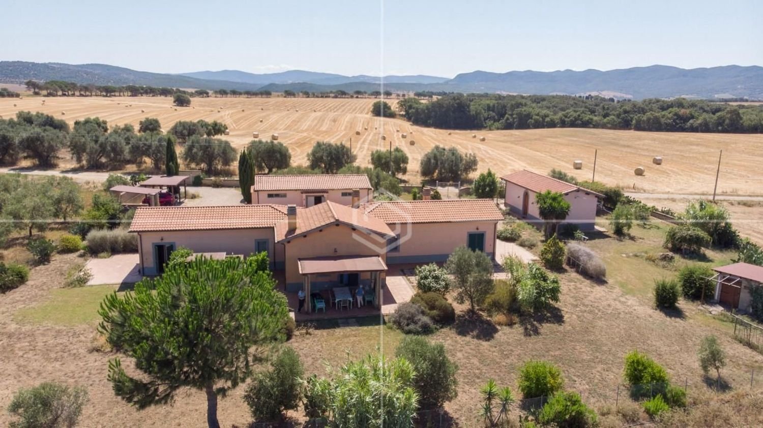 8 rooms Villa in Tarquinia, Italy No. 278494