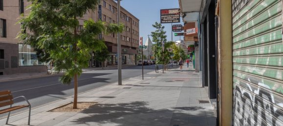 Garagem em Granada, Spain 1046 m² N.º 166640 40