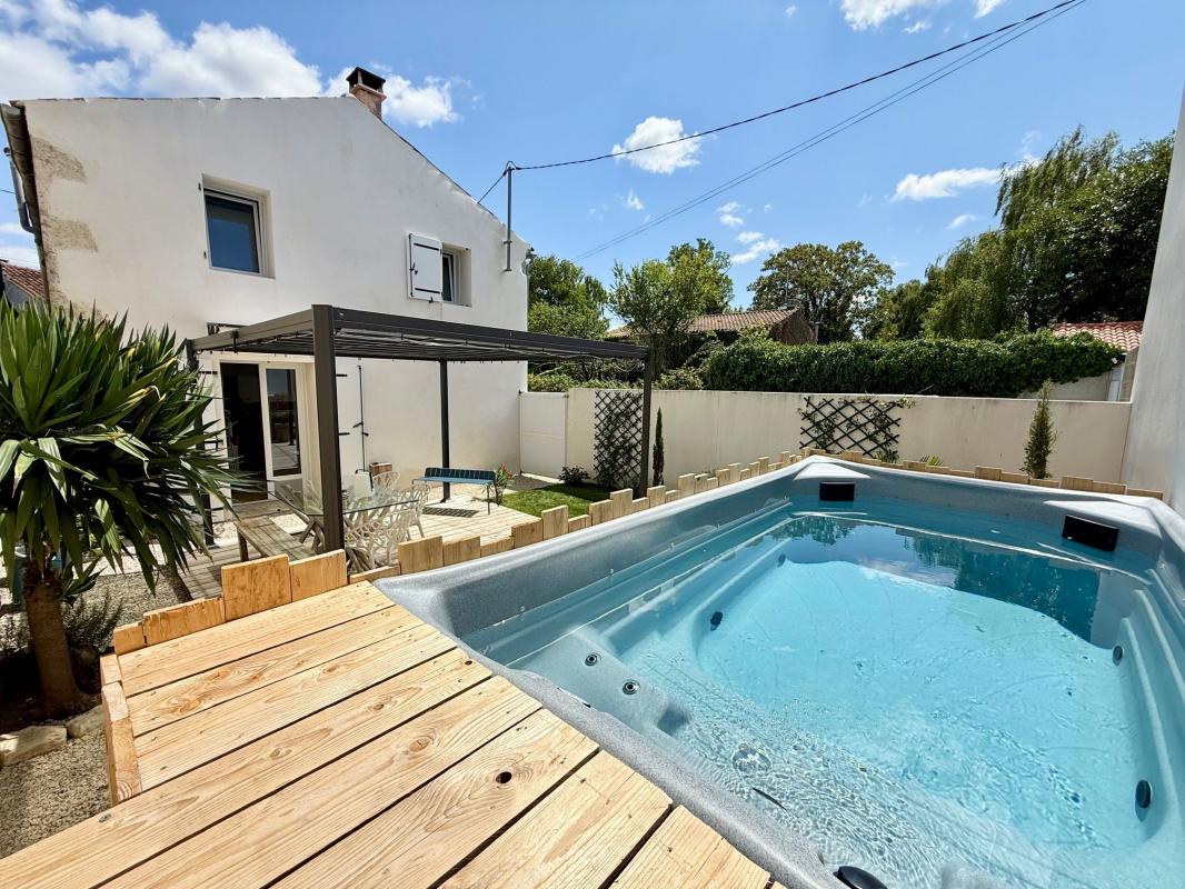 4 غرف نوم منزل في Aigrefeuille-d'Aunis, France رقم 303615