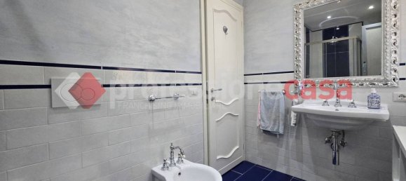 Apartamento T3 em Rome, Italy N.º 262530 41