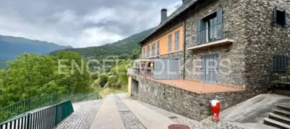 Apartamento de 2 dormitorios en Lérida, Spain No. 187339 22