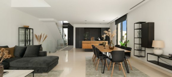 Villa de 5 dormitorios en Marbella, Spain No. 148301 8