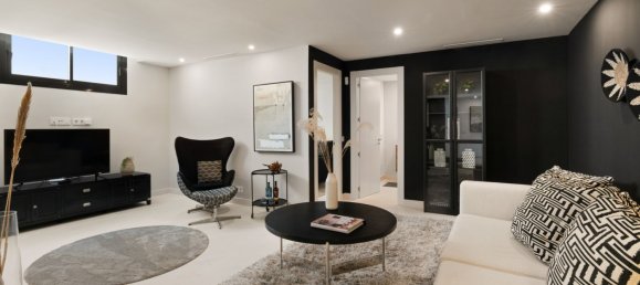 Villa de 5 dormitorios en Marbella, Spain No. 148301 6