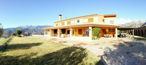 8 bedrooms House in Alozaina, Spain No. 48155 2
