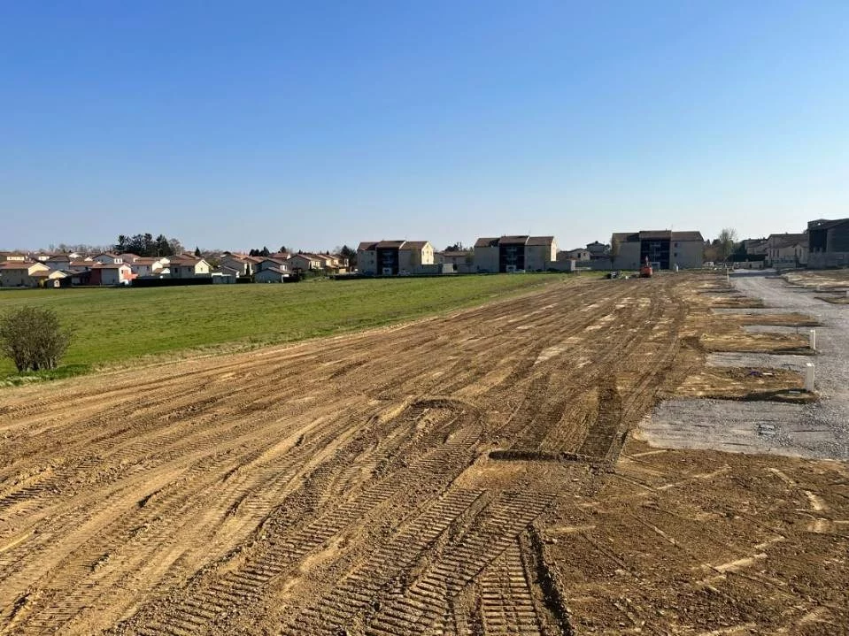 Terreno en Montanay, France 451 m² No. 78812