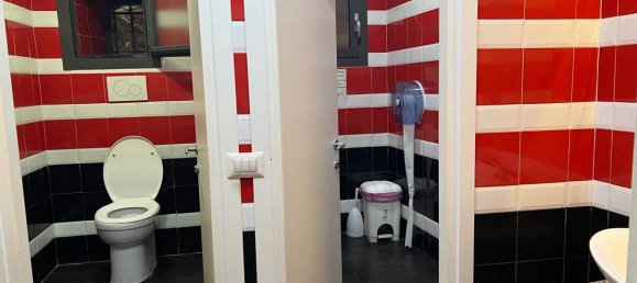 3-Zimmer Gewerbliche Immobilie in Rome, Italy, Nr. 138039 6