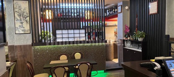 3-Zimmer Gewerbliche Immobilie in Rome, Italy, Nr. 138039 4