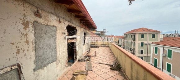 2-salle Penthouse à Messina, Italy No. 293691 5