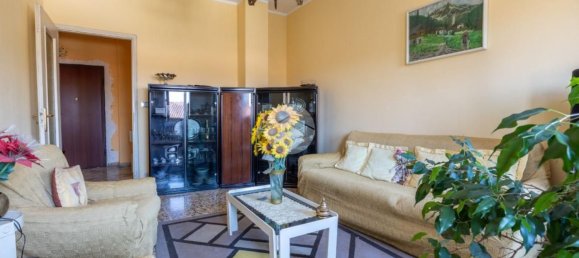 3 rooms Apartment in Chieri, Italy No. 265956 3