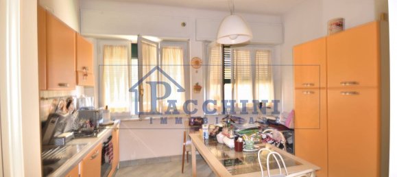 4 bedrooms Apartment in Pisa, Italy No. 336761 2