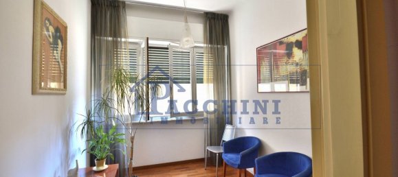 4 bedrooms Apartment in Pisa, Italy No. 336761 3