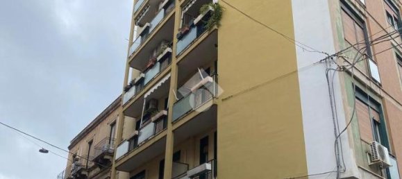 Apartamento de 4 habitaciónes en Catania, Italy No. 74634 7