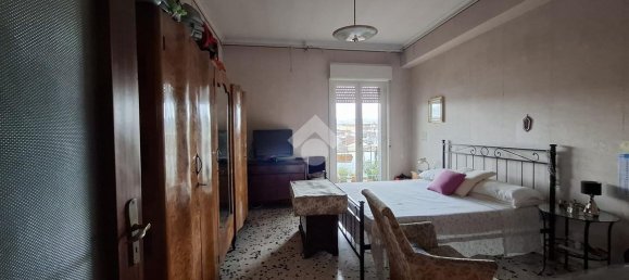 Apartamento de 4 habitaciónes en Catania, Italy No. 74634 3