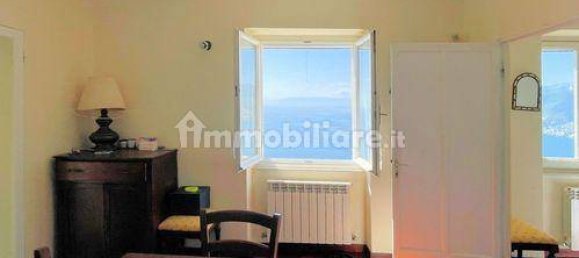 2 Schlafzimmer Wohnung in Camogli, Italy, Nr. 142912 11