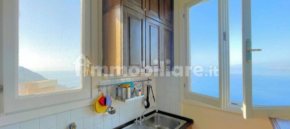 2 Schlafzimmer Wohnung in Camogli, Italy, Nr. 142912 8