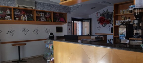  عقار تجاري في Cappelle sul Tavo, Italy 100متر مربع رقم 278523 3