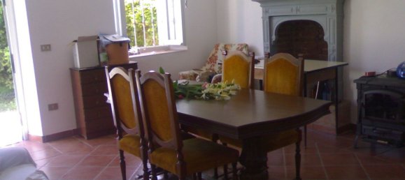 6 Schlafzimmer Haus in Galliavola, Italy, Nr. 359520 20