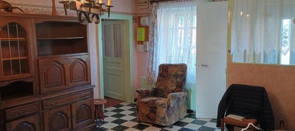 6 bedrooms Townhouse in Gergny, France No. 45559 3