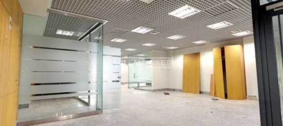 420m² Commercial property in Pombal, Portugal No. 90287 8