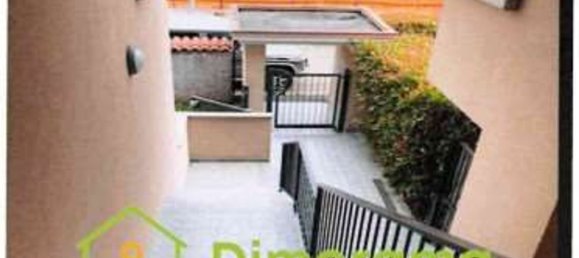 4-salle Appartement à Inzago, Italy No. 23662 3