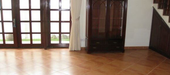 5 bedrooms Villa in Tay Ho, Vietnam No. 6346 17