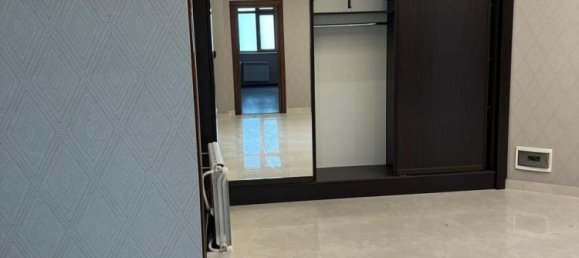 4 bedrooms Apartment in Nasimi, Azerbaijan No. 1322 8