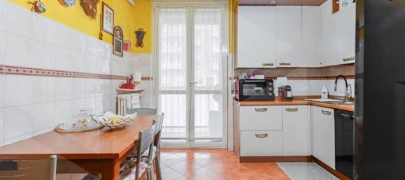 4غرفة شقة في San Donato Milanese, Italy رقم 22817 7