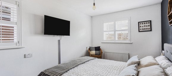 4 Schlafzimmer Haus in Egham, United Kingdom, Nr. 8655 12