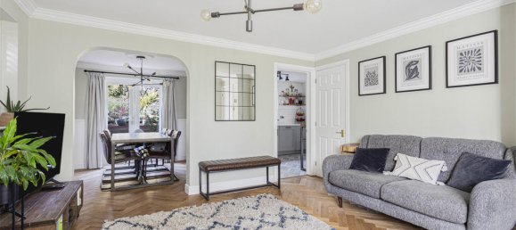 4 Schlafzimmer Haus in Egham, United Kingdom, Nr. 8655 9