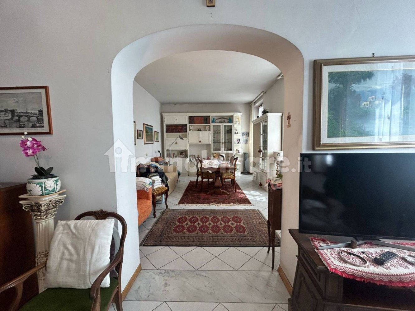 2 bedrooms Apartment in Florence, Italy No. 11718